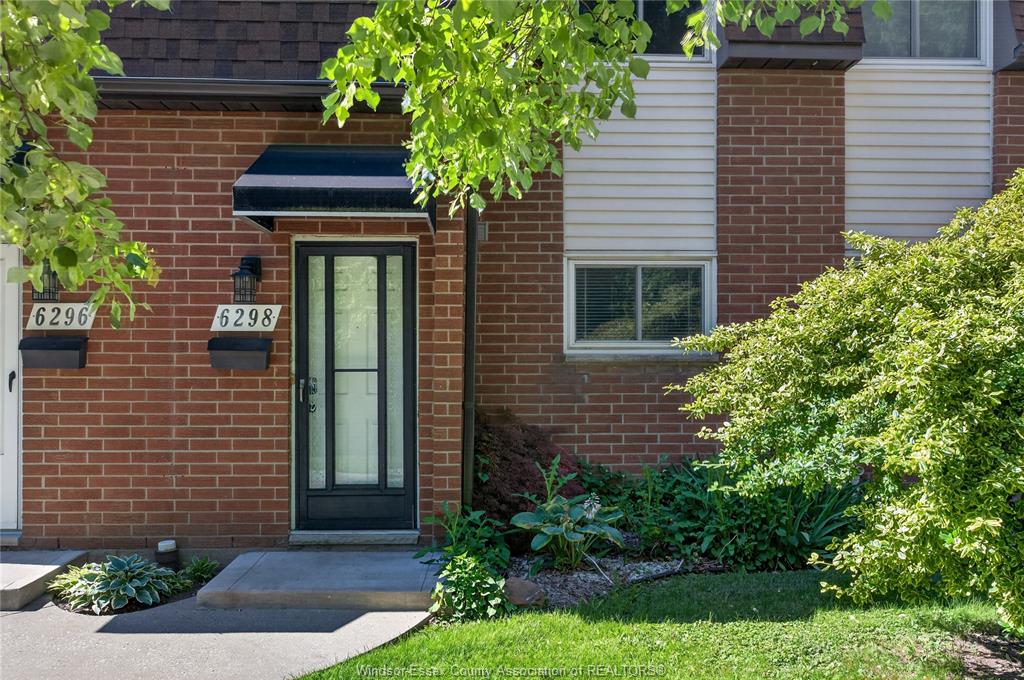 MLS# 26012944: 6298 THORNBERRY Crescent, Windsor, Canada