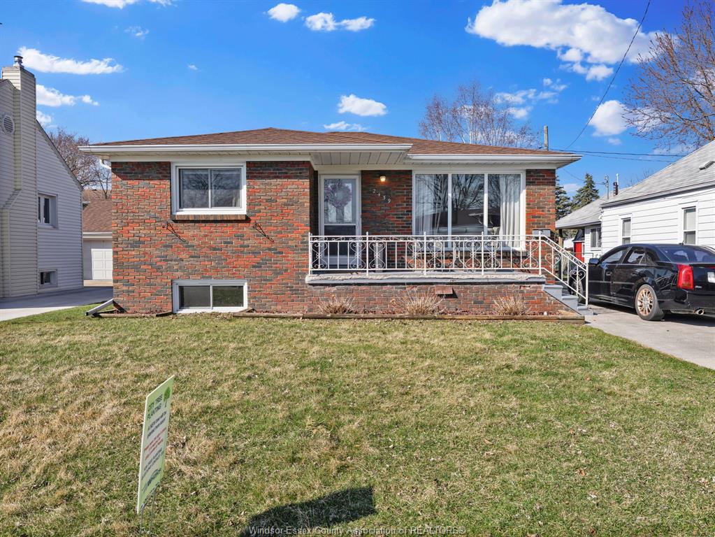 MLS# 26012951: 2459 FRANCOIS Road, Windsor, Canada