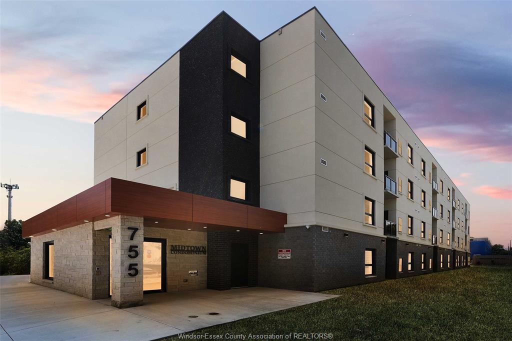 MLS# 26012977: 755 GRAND MARAIS  Unit# 403, Windsor, Canada