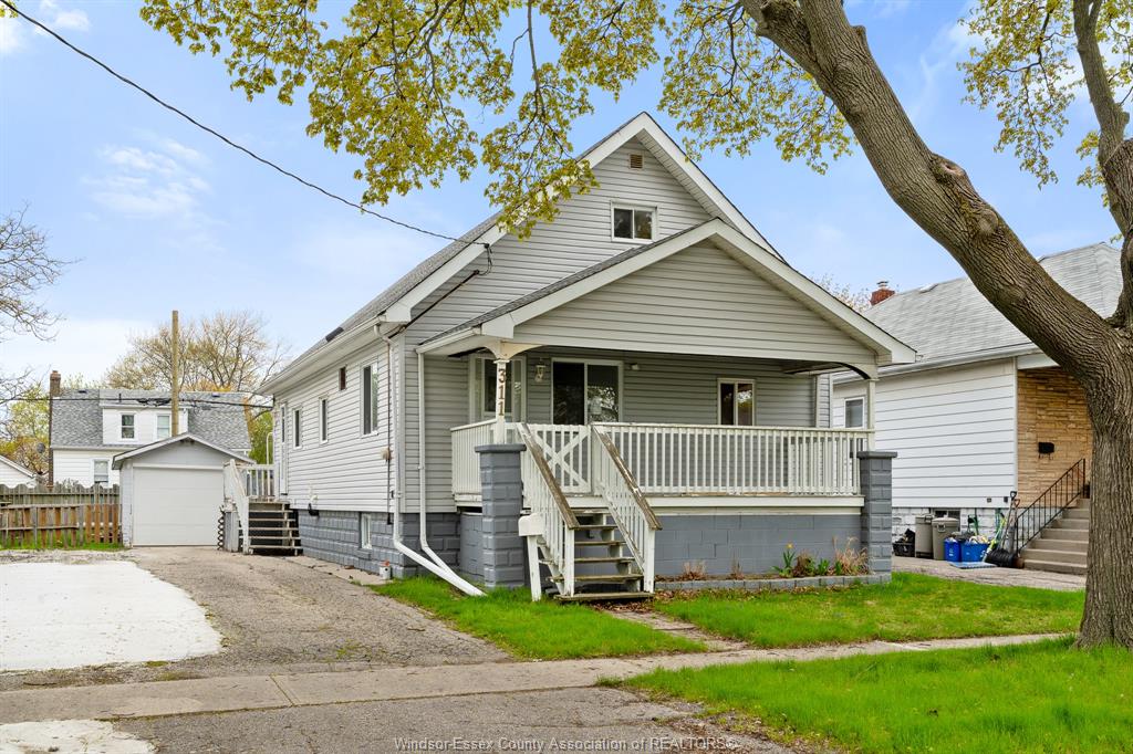 MLS# 26012988: 311 CONRAD Street, Sarnia, Canada