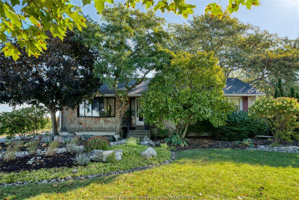 MLS# 26013023: 4774 8TH CONCESSION Road, Windsor, Canada