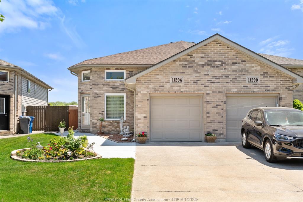MLS# 26013021: 11294 TIMBER BAY Crescent, Windsor, Canada