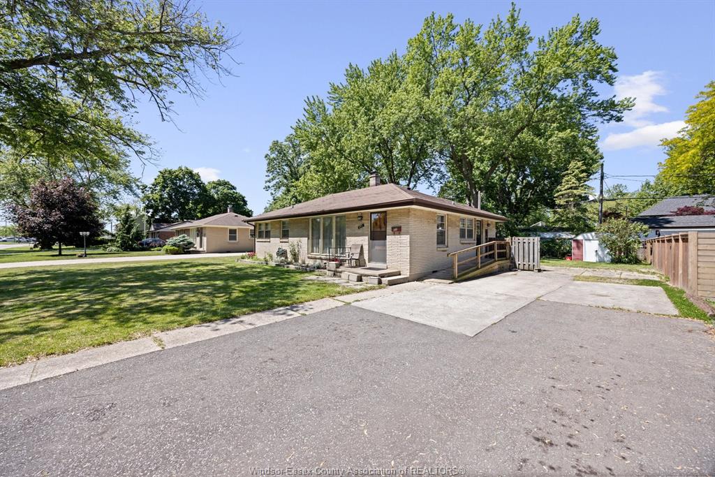 MLS# 26012970: 371 ST. MARKS, Tecumseh, Canada