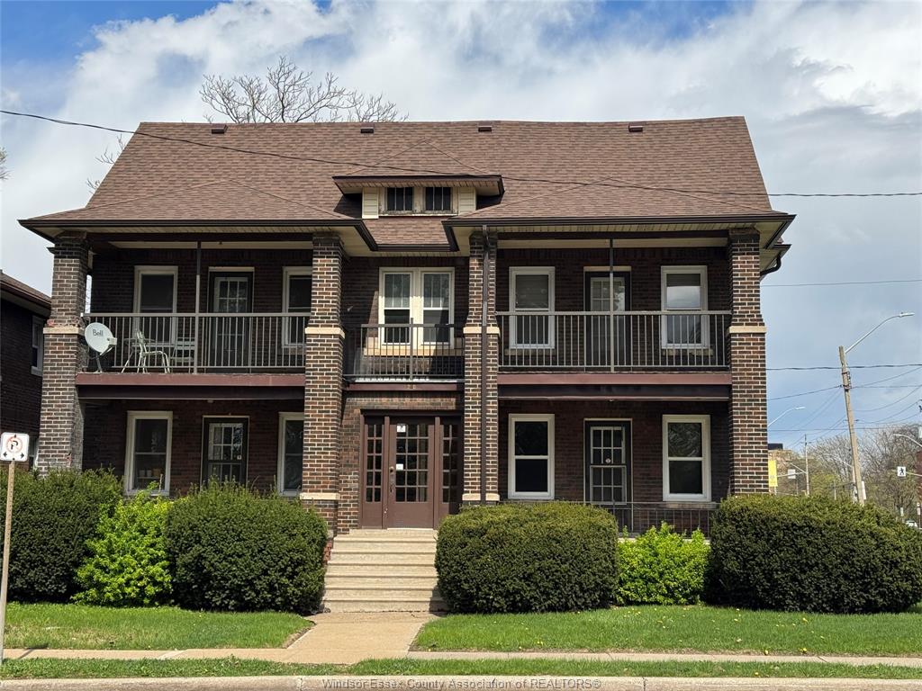 MLS# 26013147: 290 VISTA  Unit# 4, Windsor, Canada