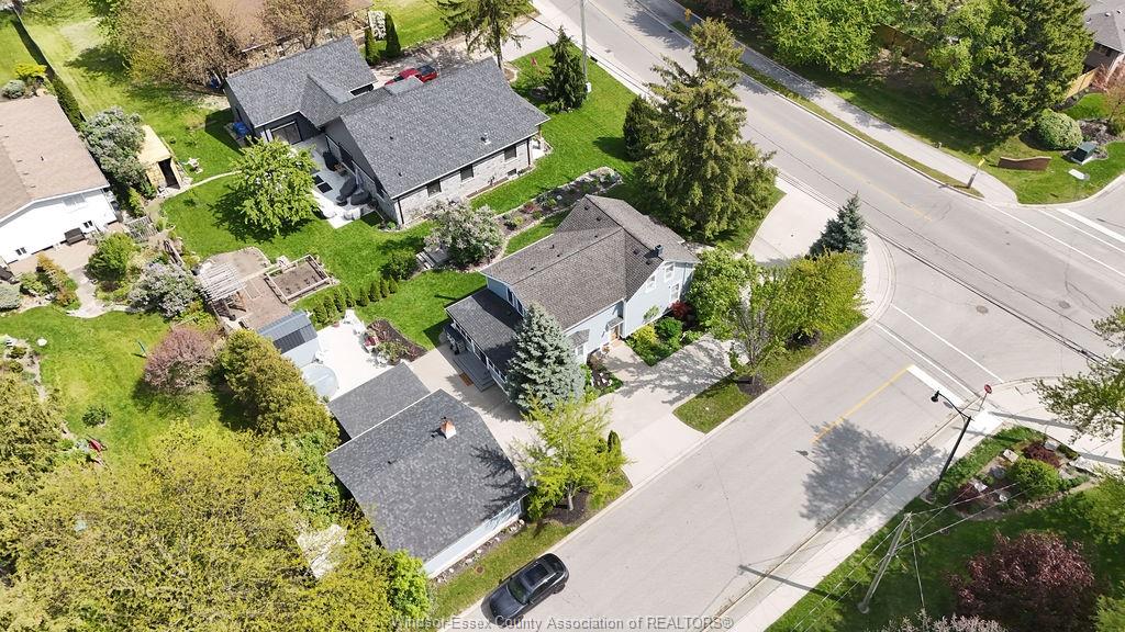 MLS# 26013199: 14242 TECUMSEH Road, Tecumseh, Canada