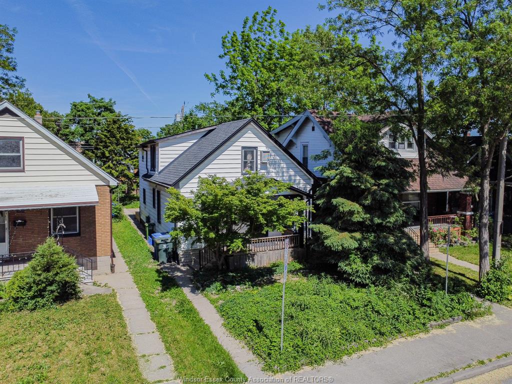 MLS# 26013216: 1630 MARENTETTE, Windsor, Canada