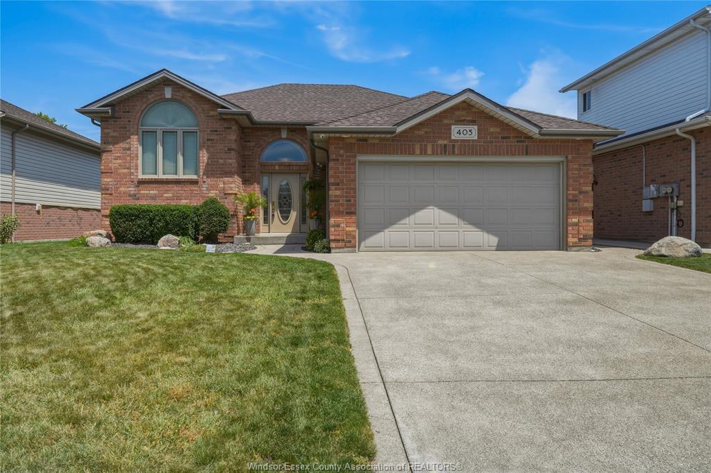 MLS# 26013174: 405 TYLER, LaSalle, Canada