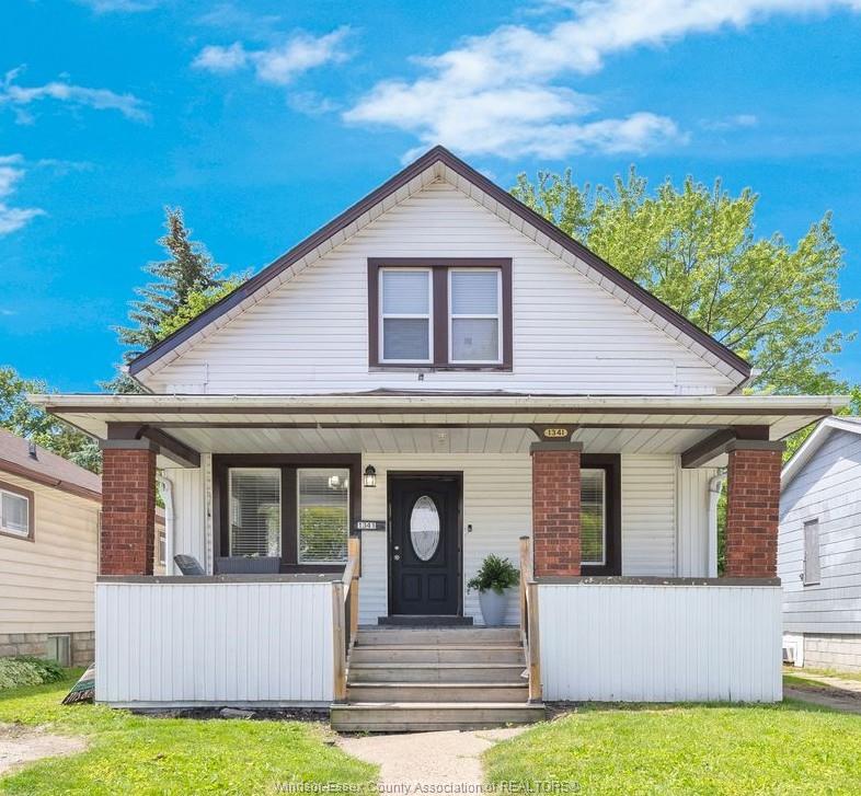 MLS# 26013292: 1341 McKay, Windsor, Canada