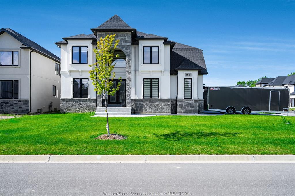 MLS# 26013296: 210 COWAN Court, Amherstburg, Canada