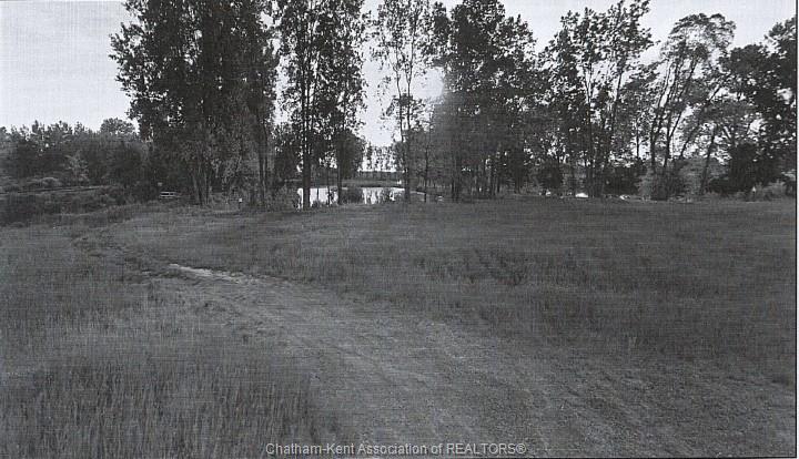 MLS# 26013303: VL Pitt Road, Thamesville, Canada