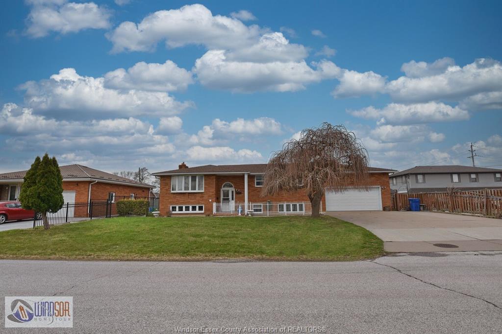 MLS# 26013319: 1435 ST. CLAIR Avenue, Windsor, Canada