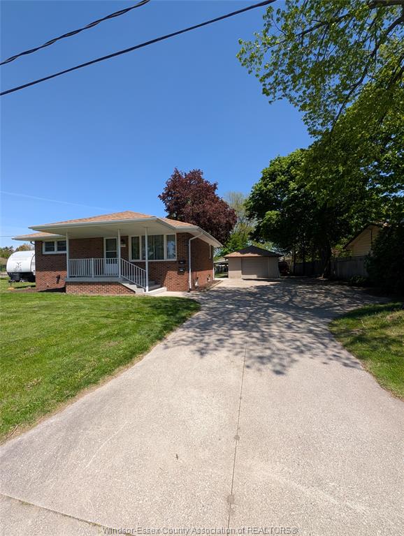 MLS# 26013391: 2990 PILLETTE Road Unit# 2, Windsor, Canada