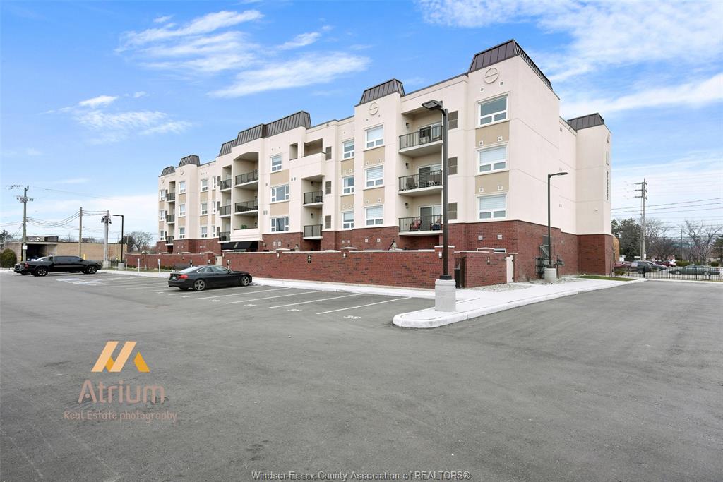 MLS# 26013466: 7887 EDGAR Street Unit# 303, Windsor, Canada