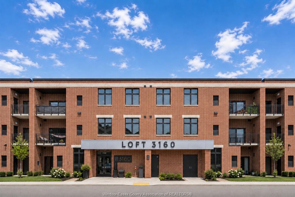 MLS# 26013475: 3160 MEADOWBROOK Lane Unit# 204, Windsor, Canada