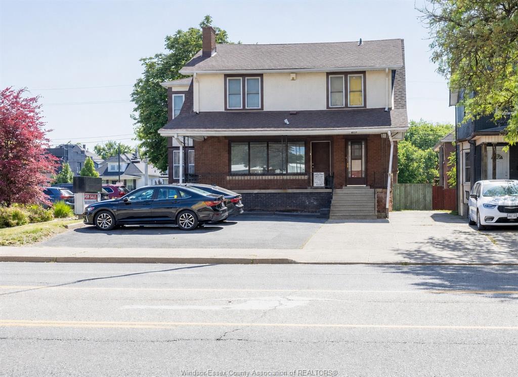 MLS# 26013478: 1069 OUELLETTE Avenue Unit# 1, Windsor, Canada