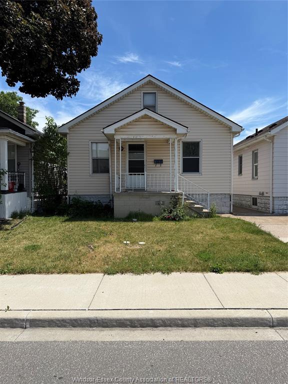 MLS# 26013558: 1814 CADILLAC, Windsor, Canada