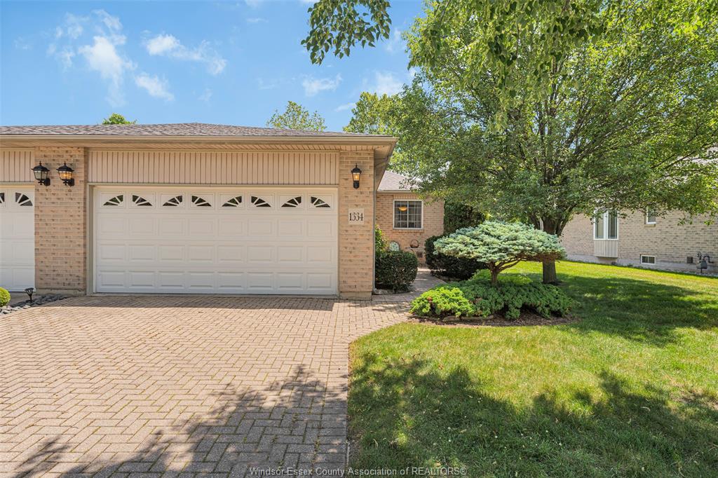 MLS# 26013560: 1334 RENDEZVOUS Drive, Windsor, Canada