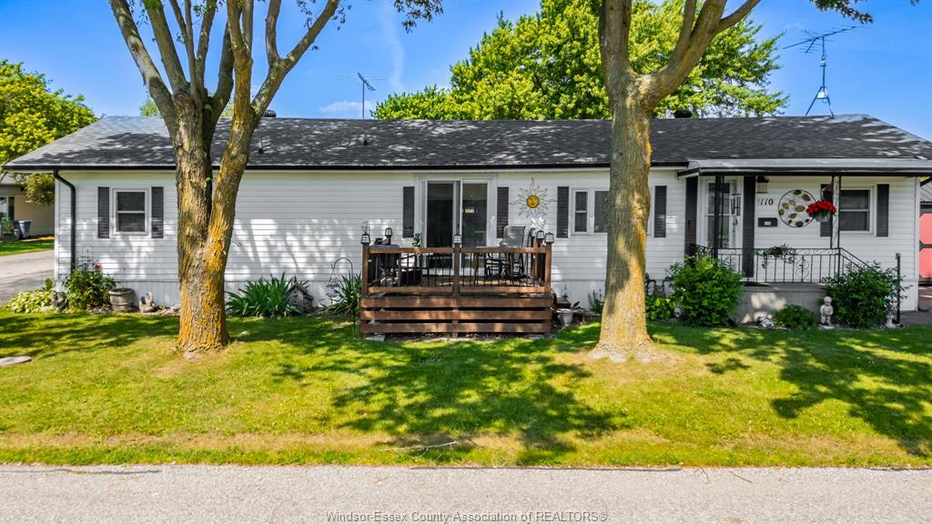 MLS# 26013204: 110 BROOKS Boulevard, Lakeshore, Canada