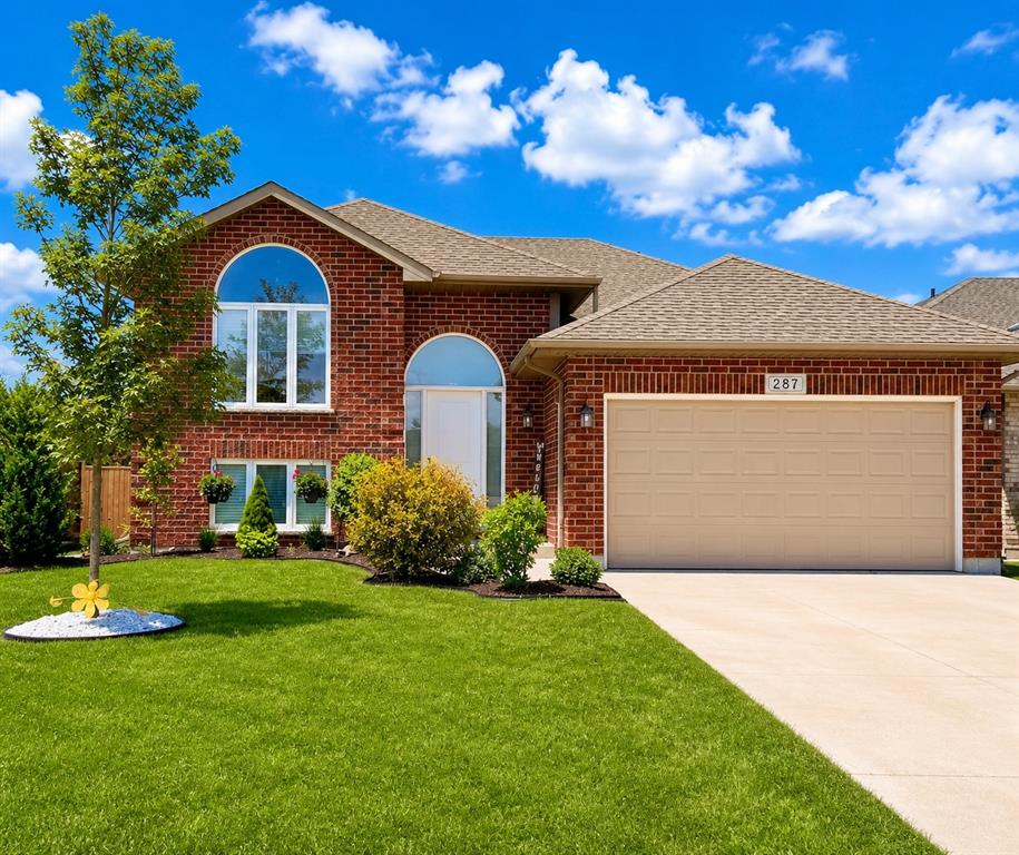 MLS# 26013526: 287 EVERGREEN Trail, Petrolia, Canada