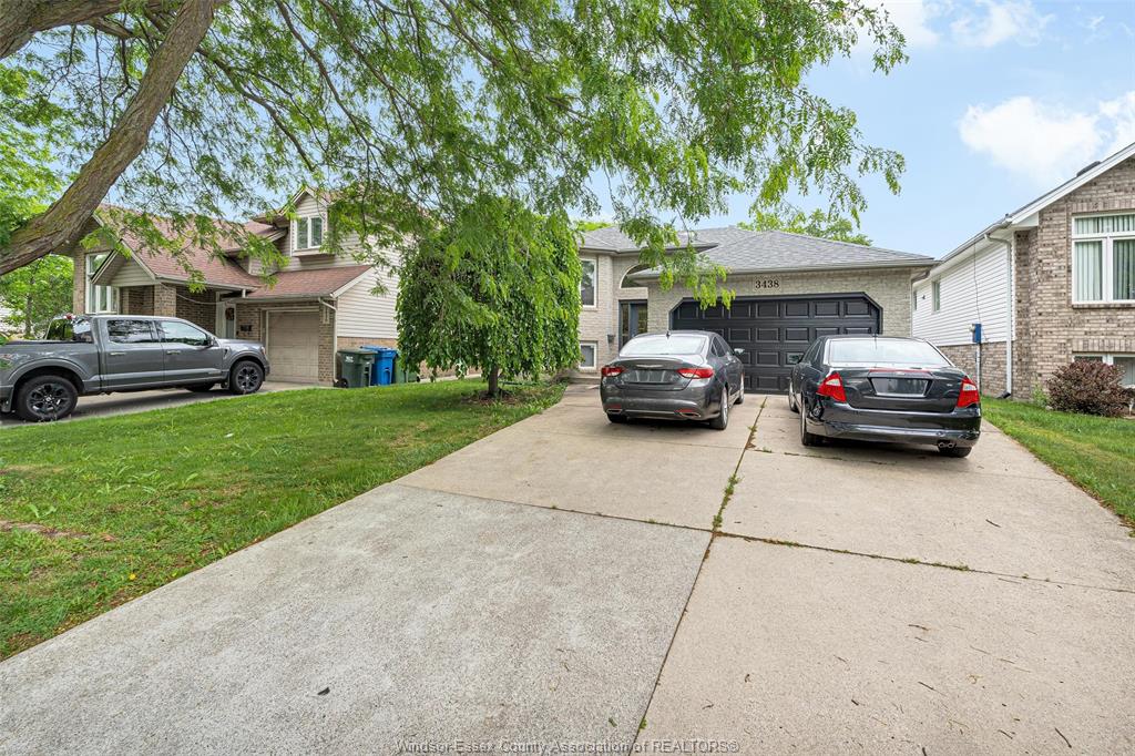 MLS# 26013789: 3438 TREELINE Court, Windsor, Canada