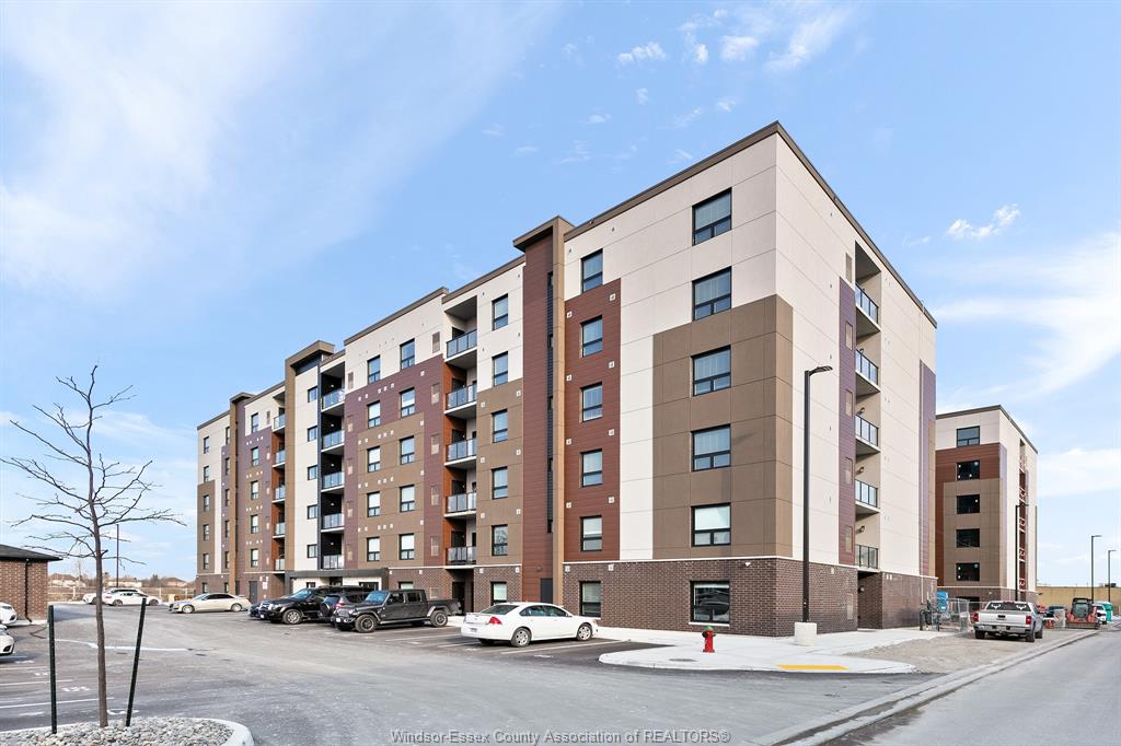 MLS# 26013836: 716 BROWNSTONE  Unit# 202, Tecumseh, Canada
