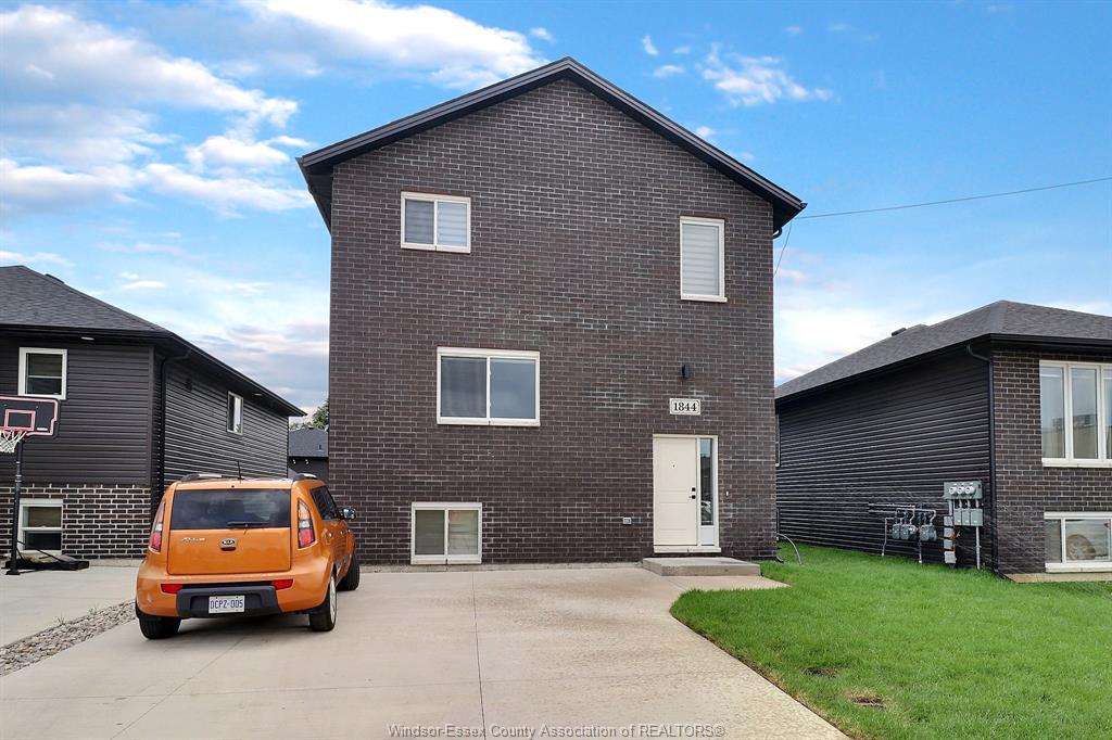 MLS# 26013915: 1844 MEIGHEN Road, Windsor, Canada