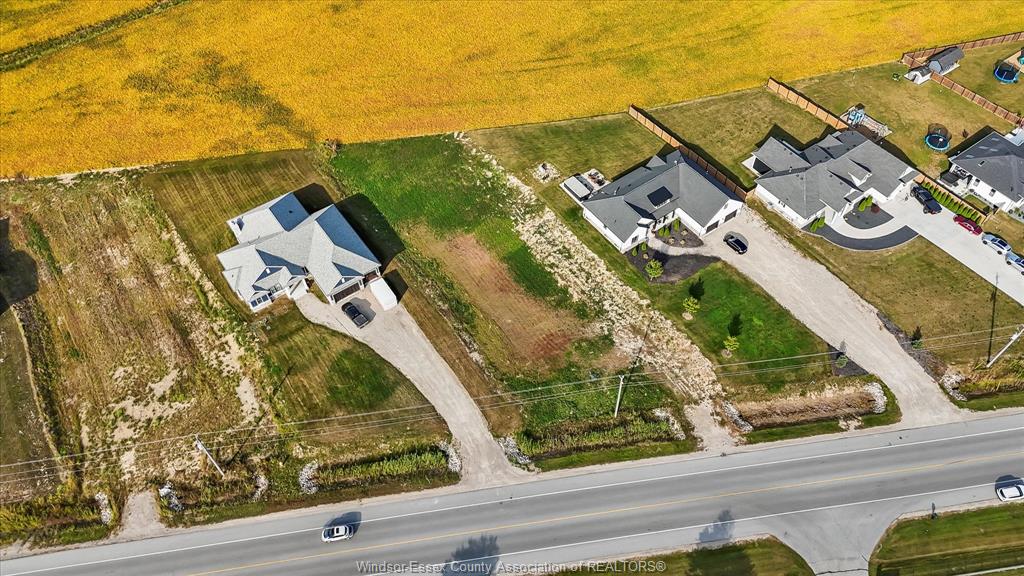 MLS# 26013928: 5691 COUNTY RD 20, Amherstburg, Canada