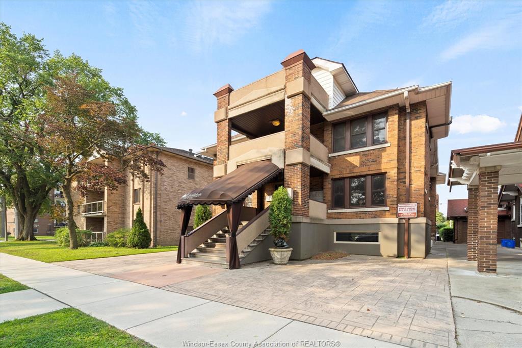 MLS# 26013947: 269 RANDOLPH Place Unit# 9, Windsor, Canada