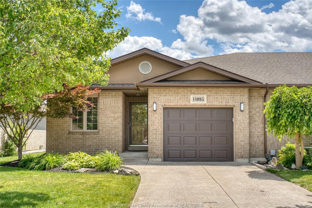 MLS# 26014268: 11095 STURGEON Street, Windsor, Canada