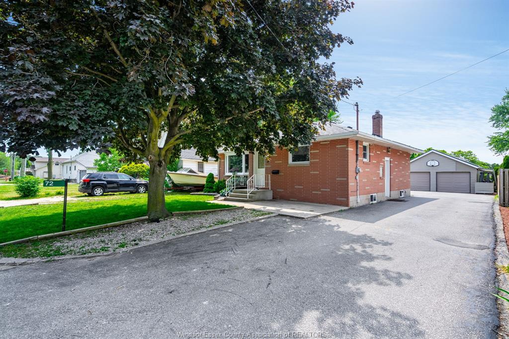 MLS# 26014624: 72 Hodgins Street, Leamington, Canada