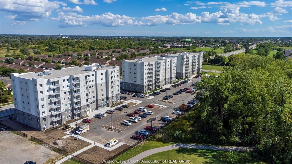 MLS# 26014632: 1675 BANWELL Road Unit# 304, Windsor, Canada