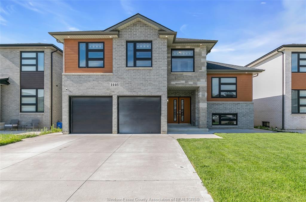 MLS# 26014685: 1446 ROCKPORT Street, Windsor, Canada