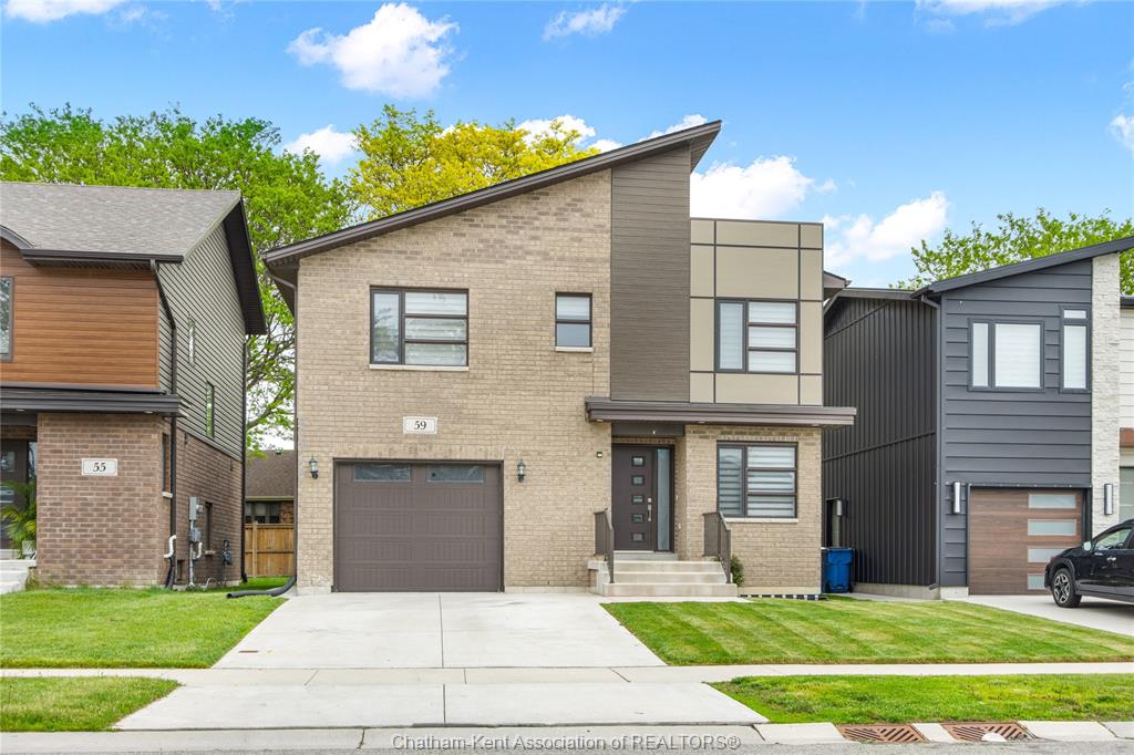 MLS# 26014695: 59 CHURCHILL PARK Road, Chatham, Canada