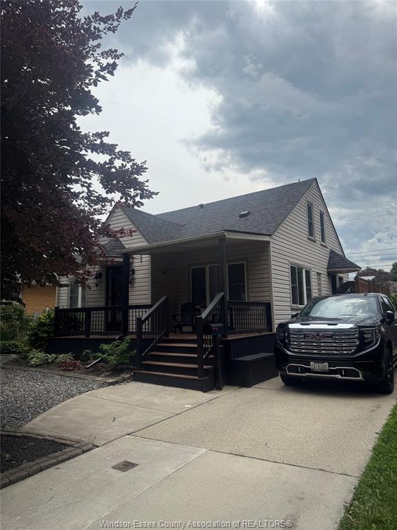 MLS# 26014831: 1909 ARTHUR Road Unit# UPPER, Windsor, Canada