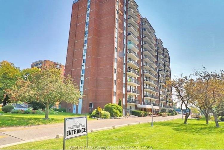 MLS# 26014973: 8591 Riverside Drive Unit# 711, Windsor, Canada