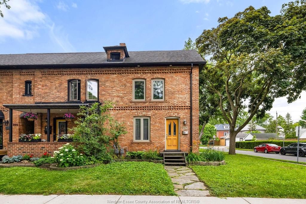 MLS# 26015021: 803 MONMOUTH Road, Windsor, Canada