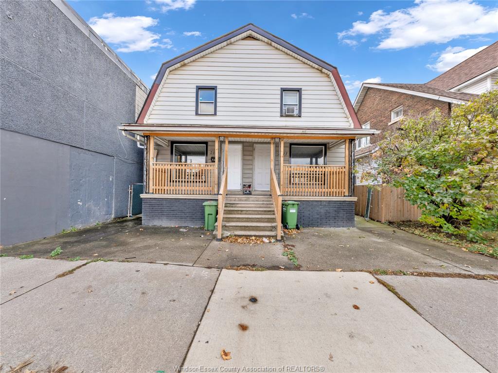 MLS# 26015031: 2181 HOWARD Avenue, Windsor, Canada