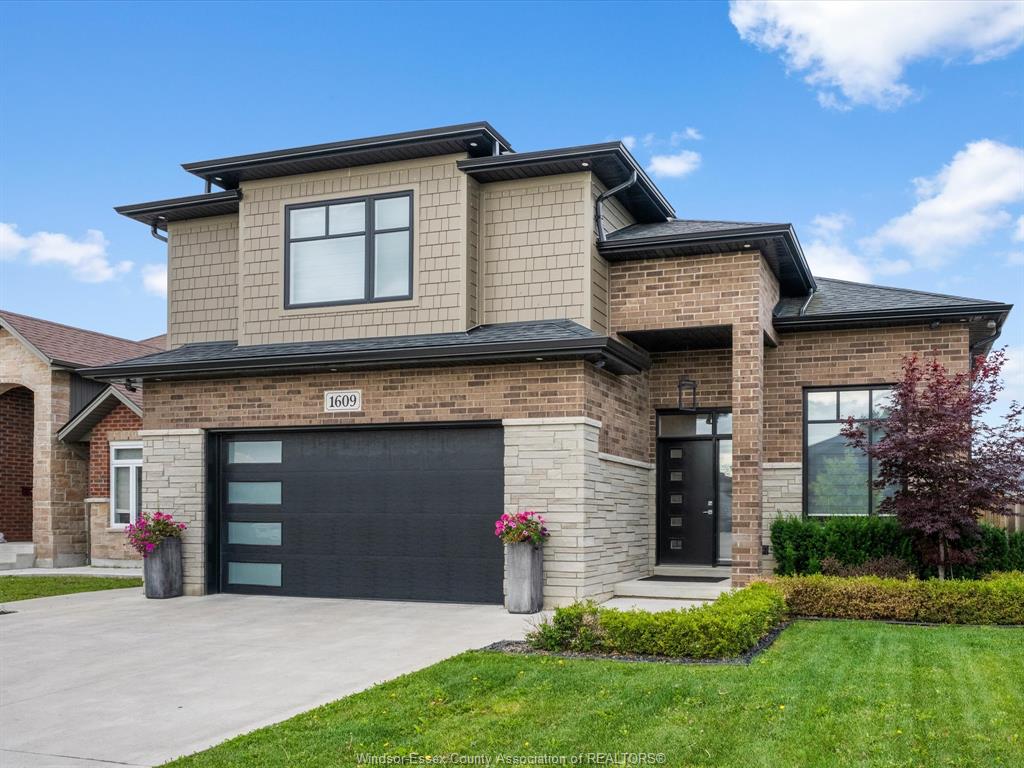 MLS# 26015045: 1609 HARRISON Street, LaSalle, Canada