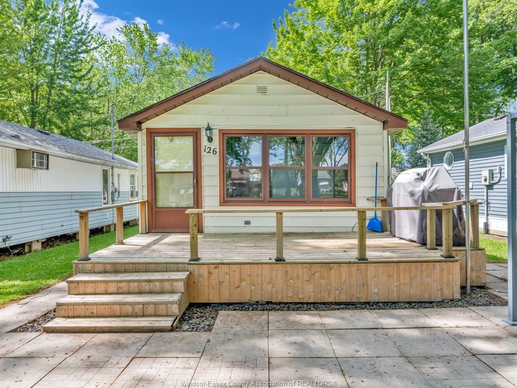 MLS# 26015158: 126 PLEASURE BEACH, Harrow, Canada