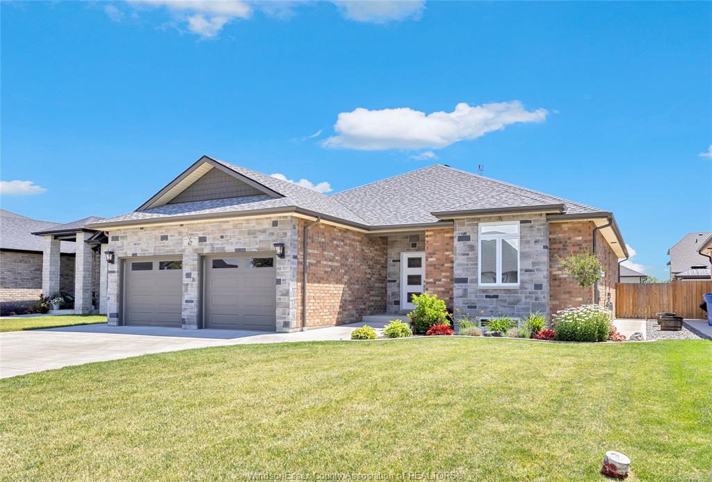 MLS# 26014872: 67 HILTON Court, Amherstburg, Canada
