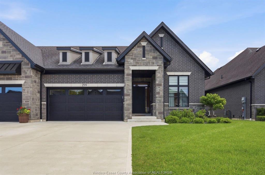 MLS# 26015206: 299 XAVIER Circle, Lakeshore, Canada