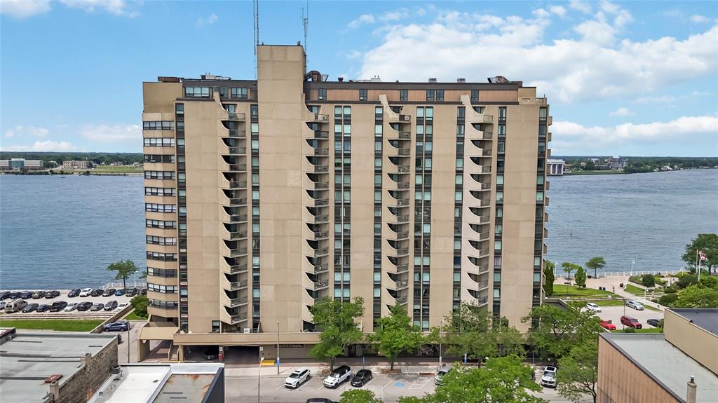 MLS# 26015439: 155 FRONT Street Unit# 301, Sarnia, Canada