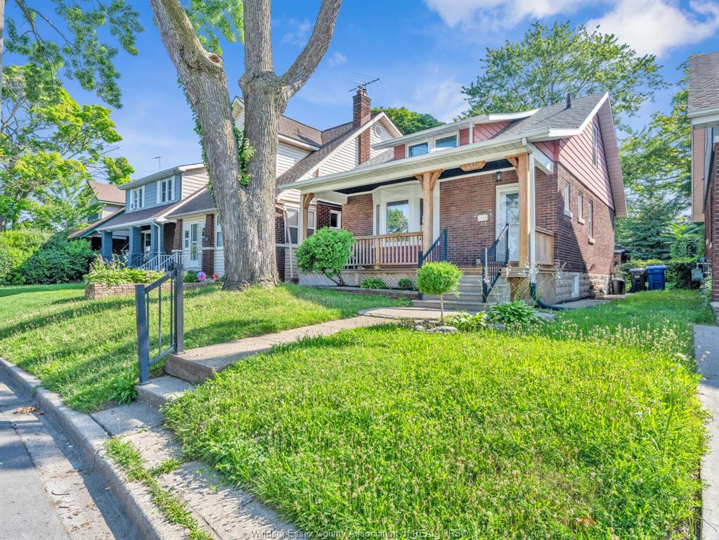 MLS# 26015637: 1316 CHURCH Street, Windsor, Canada