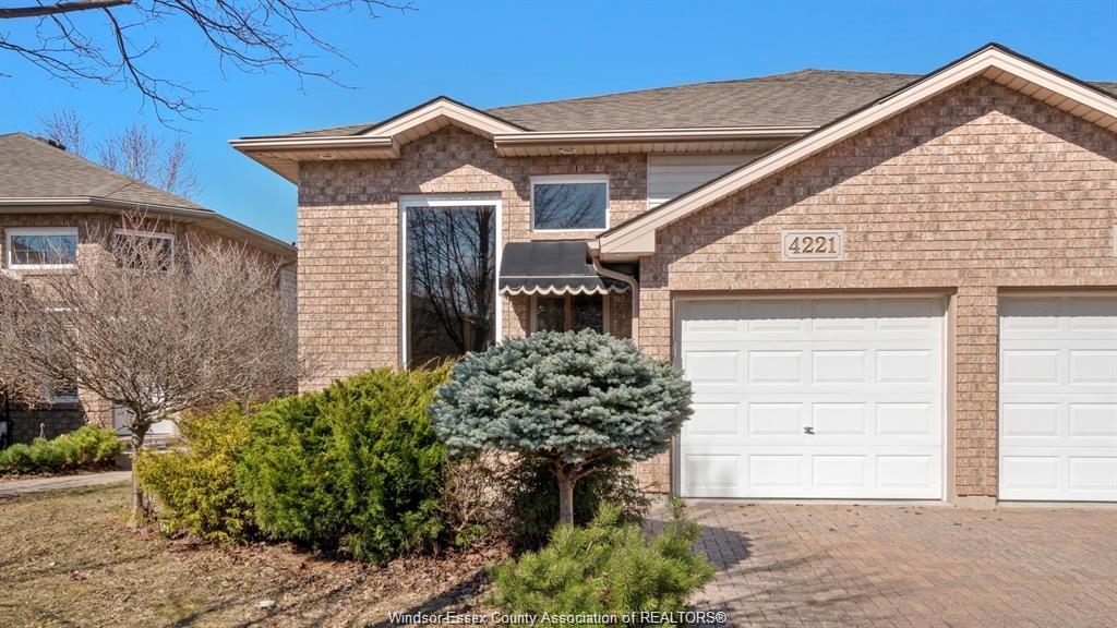 MLS# 26015704: 4221 STAGECOACH, Windsor, Canada