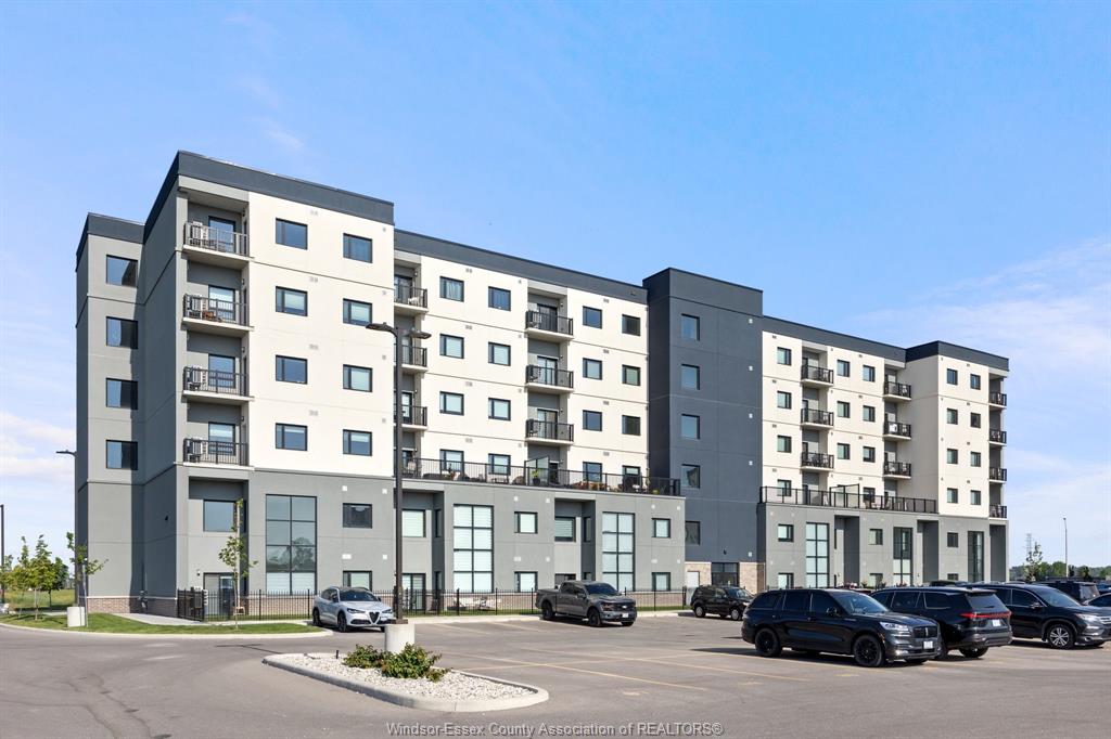 MLS# 26015941: 7333 MEO Boulevard Unit# 305, LaSalle, Canada