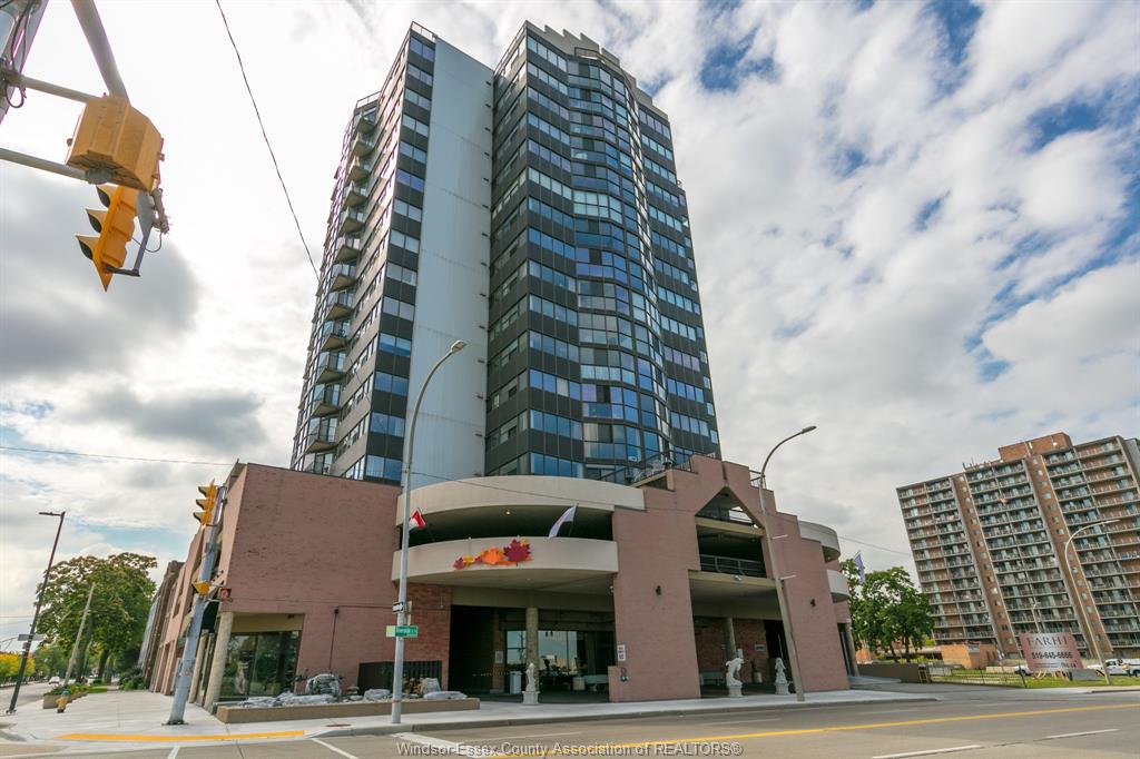 MLS# 26016101: 515 RIVERSIDE Drive Unit# 1203, Windsor, Canada
