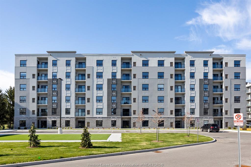 MLS# 26016261: 190 MAIN Street Unit# 304, Kingsville, Canada