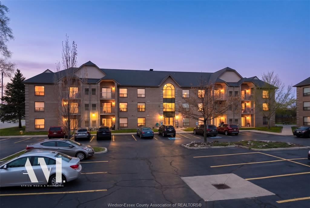 MLS# 26016445: 401 GRAND MARAIS Road Unit# 205, Windsor, Canada