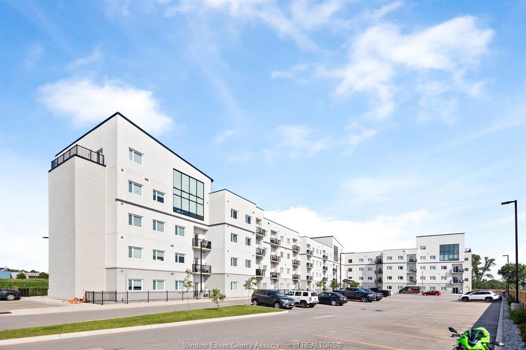 MLS# 26016510: 1900 6TH CONCESSION  Unit# 213, LaSalle, Canada