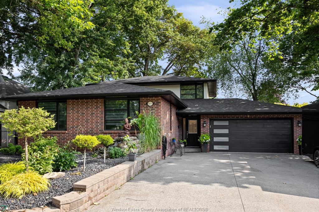 MLS# 26016542: 831 LAFFERTY, LaSalle, Canada